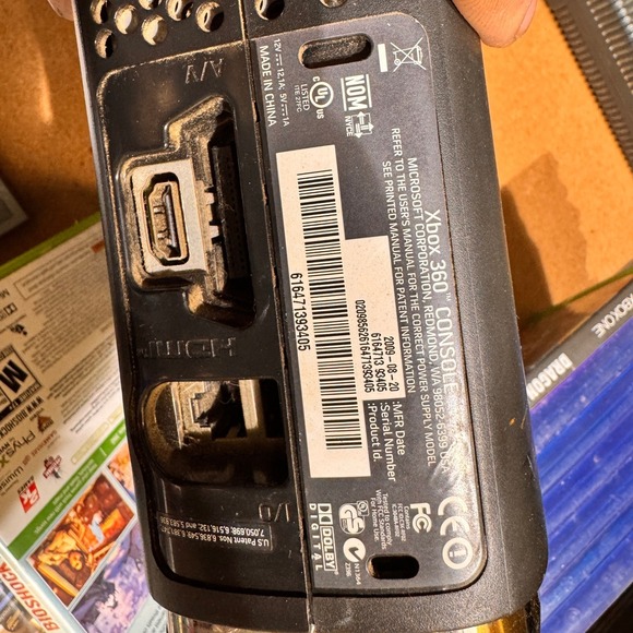 Xbox 360 Elite 120GB Console 5 Controllers 4 Games Headset TESTED Bundle Lot - Picture 3 of 14